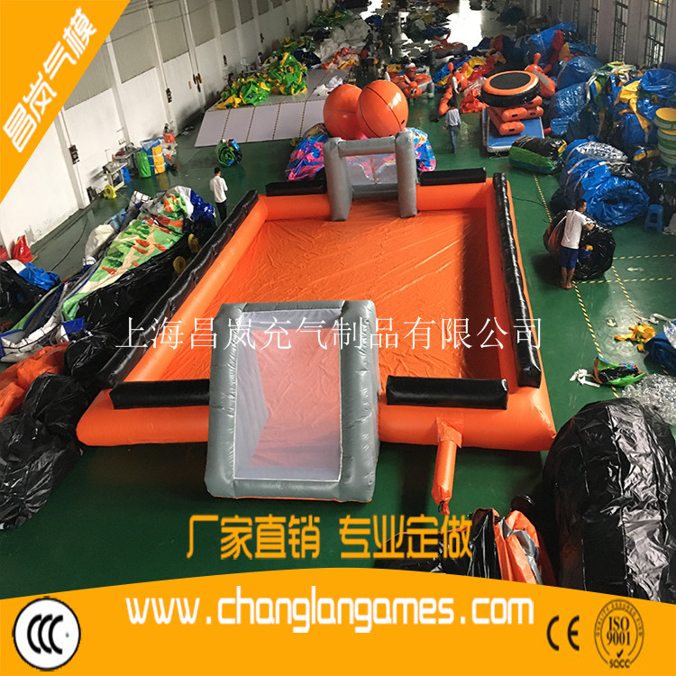 充气足球场气模趣味室内外运动 inflatable football pool for sale