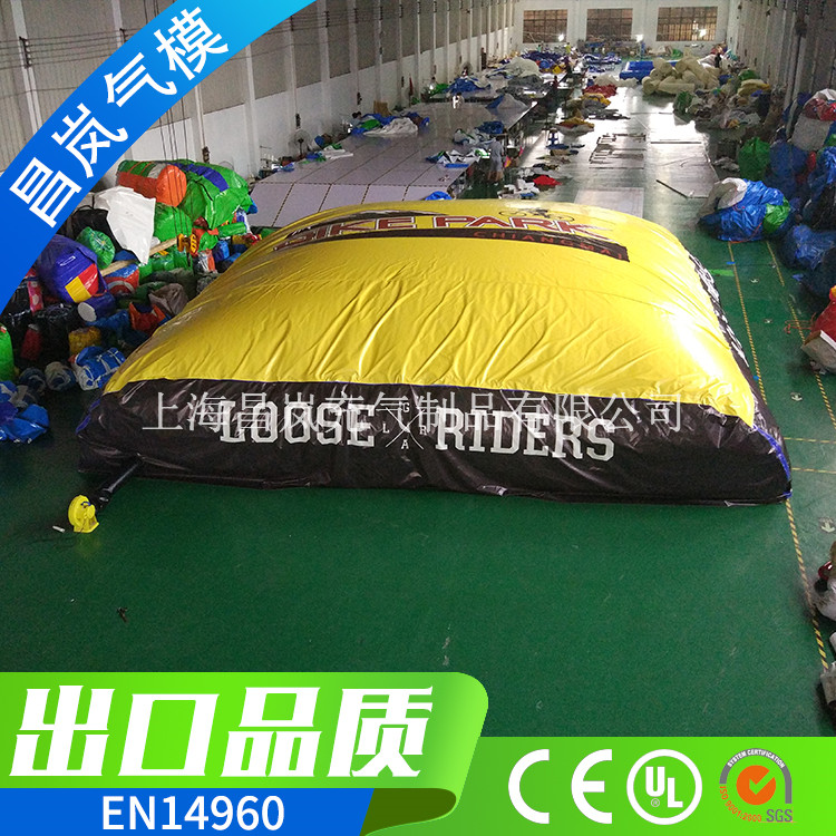 厂家直销 BMX充气气垫 big air bag 滑雪气垫越野自行车气垫 高空旋转落下防护气垫气囊定做 盖布充气气垫印LOGO